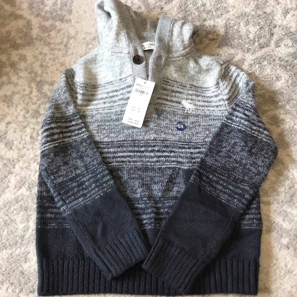 Abercrombie sweater